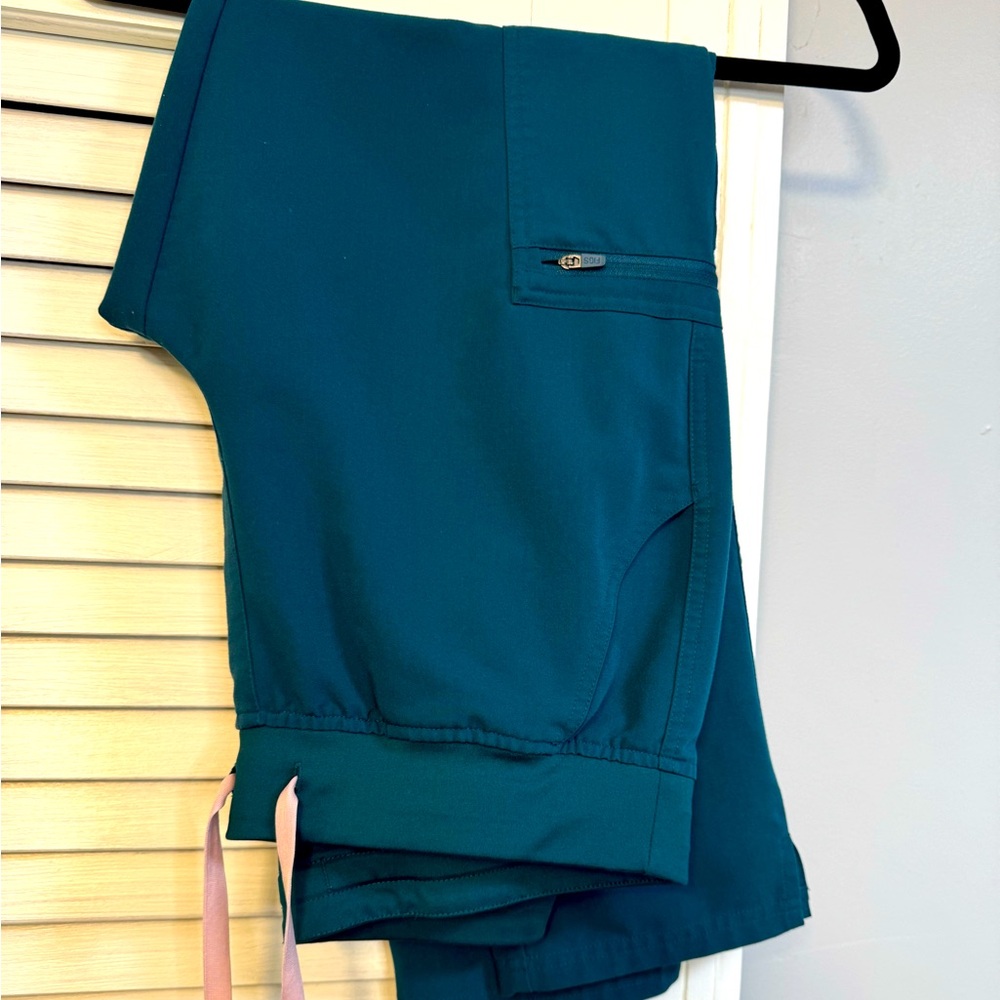 Figs Teal Scrub Pants
